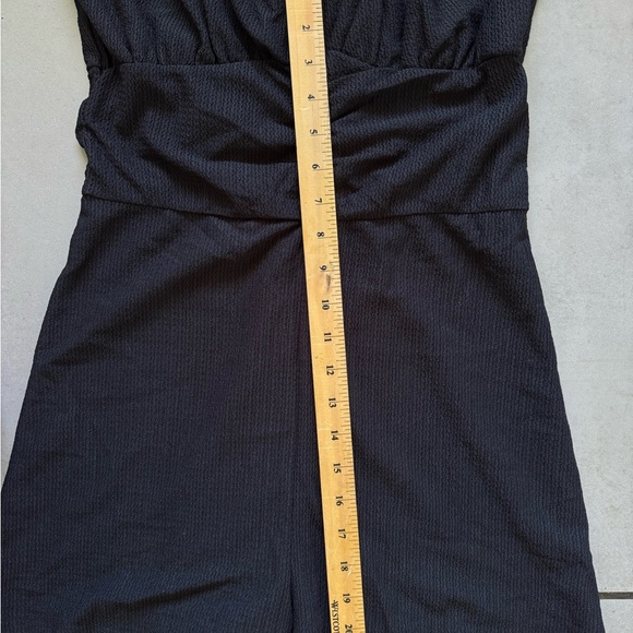 Derek Heart Black Textured Romper Size L – Short Sleeve, Ruched Waist - Picture 6 of 10